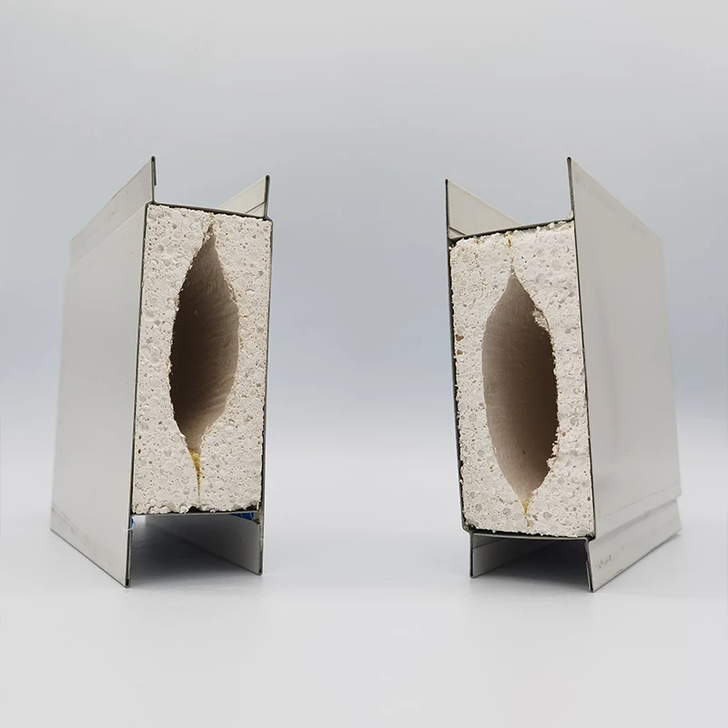 Magnesium sulphide oxide board with good fire resistance and strong shock resistance