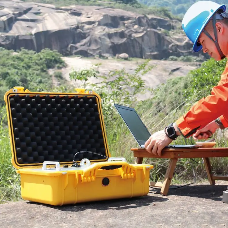 Metal Spectrometer Xrf Handheld Analyzer For Mineral Xrd Analysis For Ore Minerals Oil Soil Chemical Industry (1600644291769)
