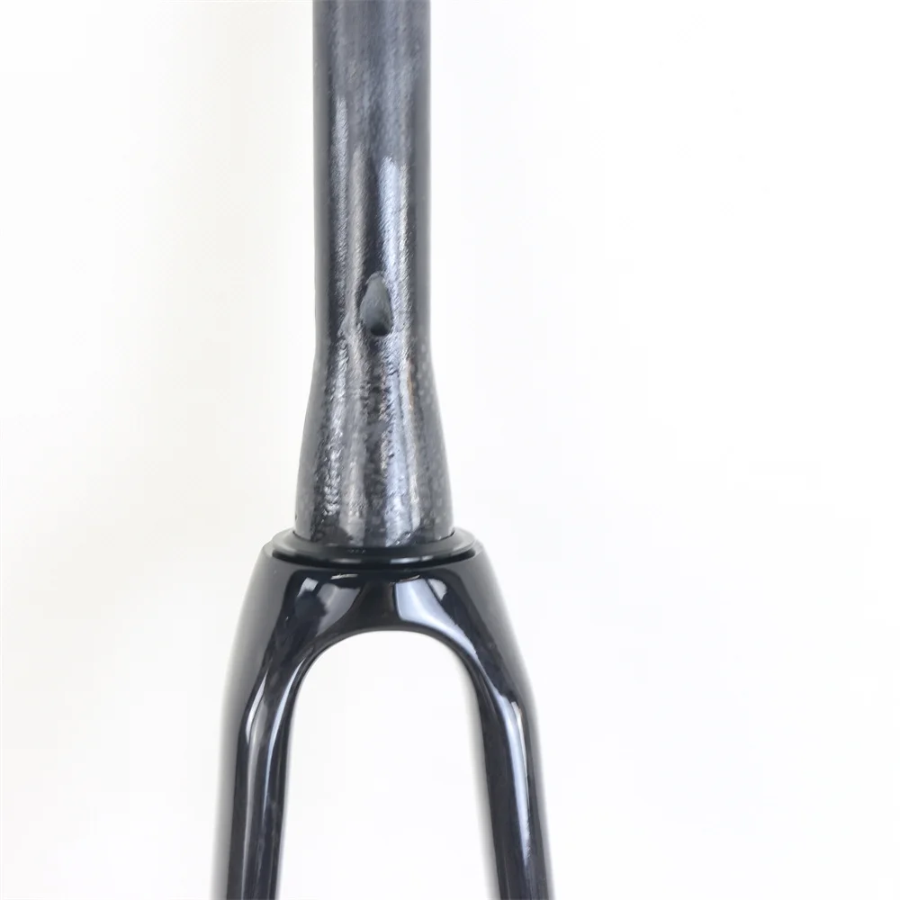 700*32C Disc Brake 140mm crown width 57mm  Carbon racing bike Fork road bicycle forks For road bike