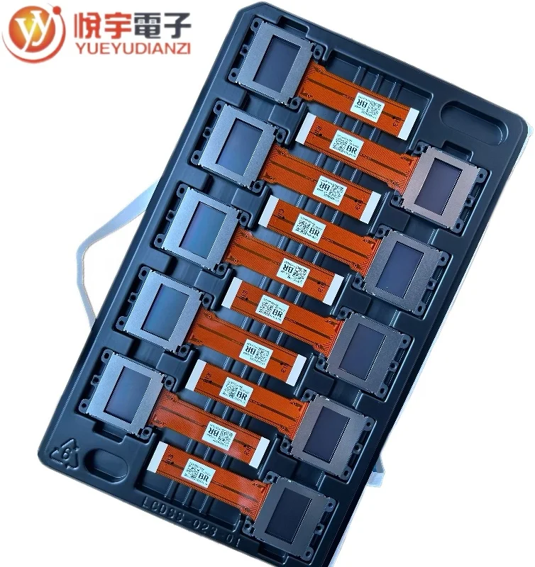 100% New original  Projector LCD Panel LCX092A, LCX092 supply lcd panels for projectors with the prism and the polarizer