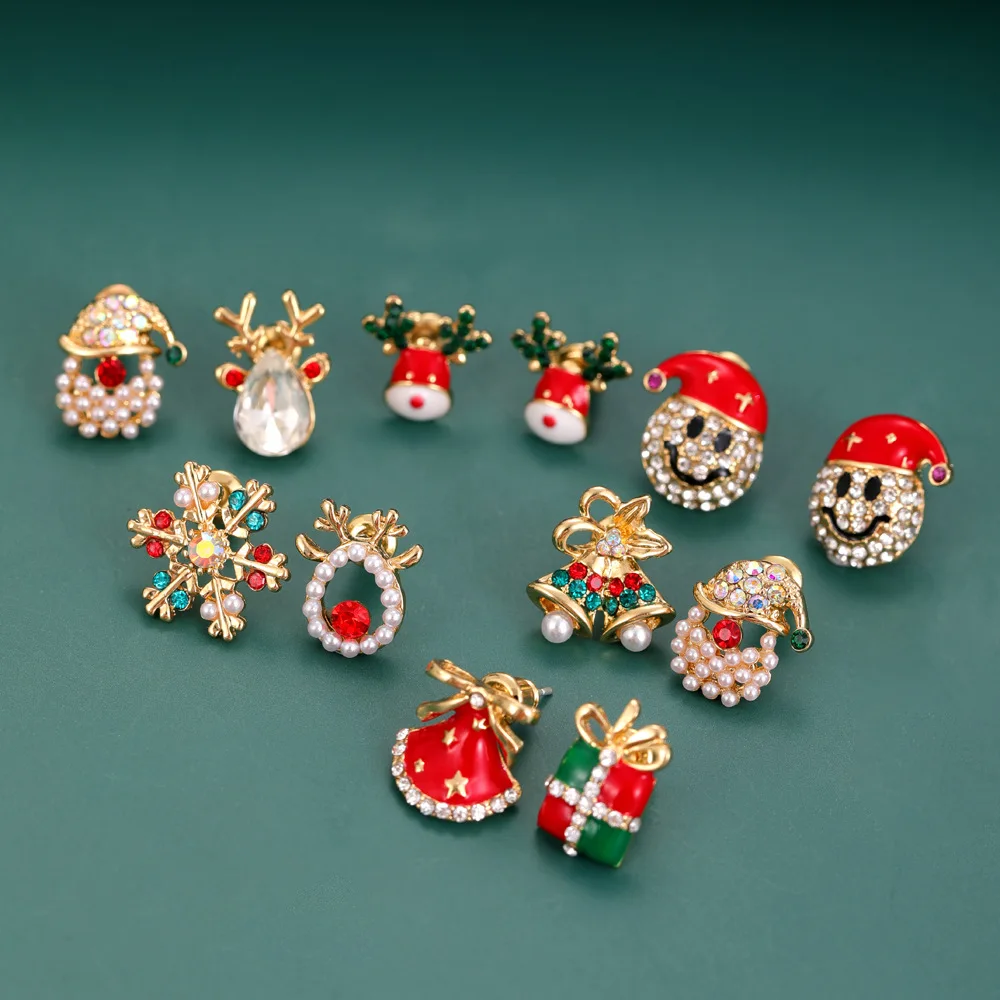 2023 Autumn Winter New Product Xmas Series Elk Santa Claus Cartoon Small Christmas Stud Earrings