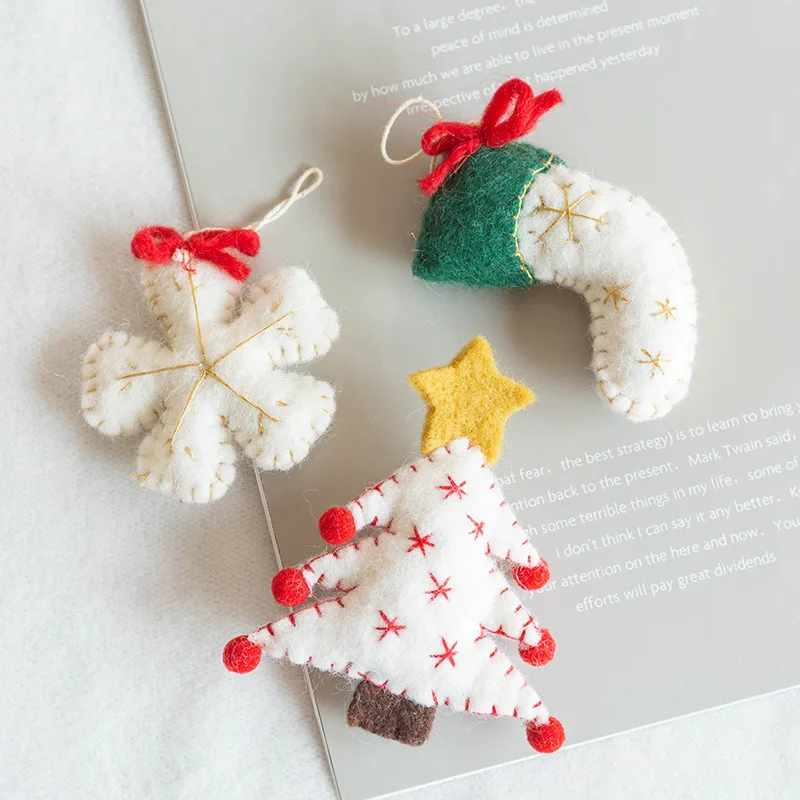 Handmade Christmas Wool Felt Decorative Hanging Ornaments Christmas Tree Christmas Stocking Decorations