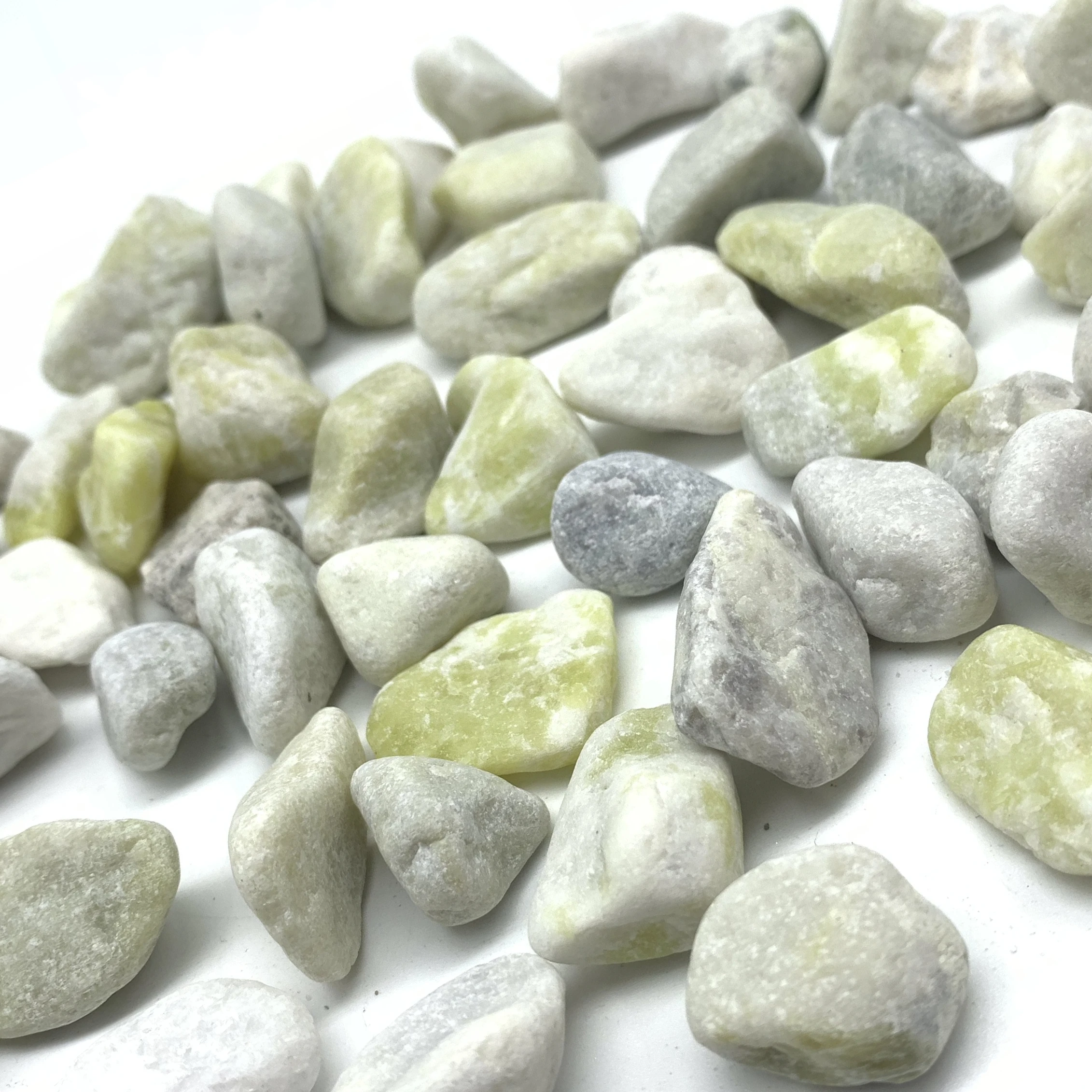 Color marble chips grave stone for terrazzo