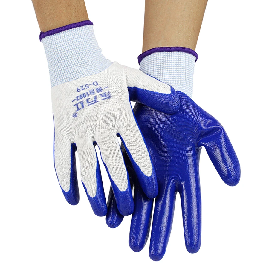 Guangzhou Manufacturers Safety protective gloves comfortable non-slip rubber household industrial latex gloves