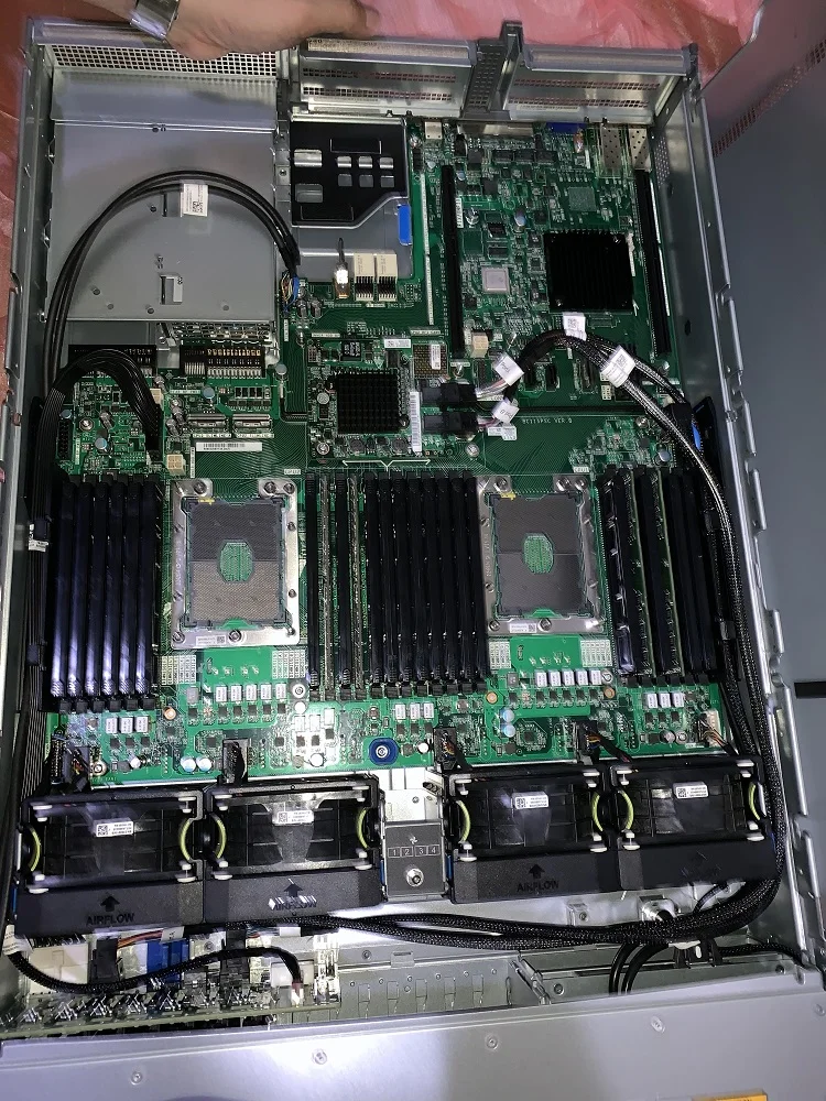 Сделано в Китае xfusion сервер FusionServer 2288H V5 2U 2 с одним разъемом для компьютерного сервера стеллаж