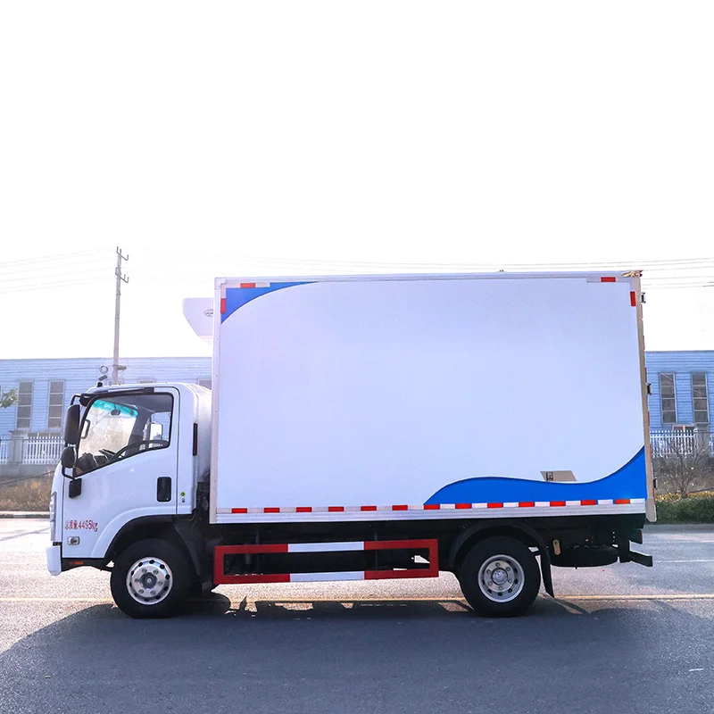 Japan Brand ELF KV600 4x2 Refrigerator Truck 5 Ton Freezer Cooling Truck for Frozen and Seafood Transport