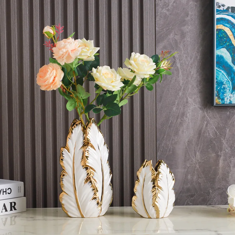 Custom Wholesale Irregular Modern Nordic Style White Ceramic Vases Home Hotel Decoration Ornament Ceramic Vases For Home Decor