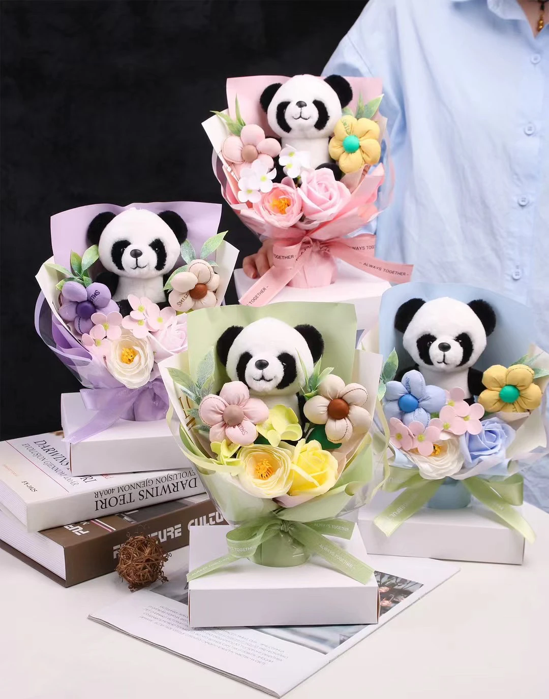 Artificial Flowers Wholesale Panda Doll Bouquet Flower Home Decoration Soap Rose Bouquet