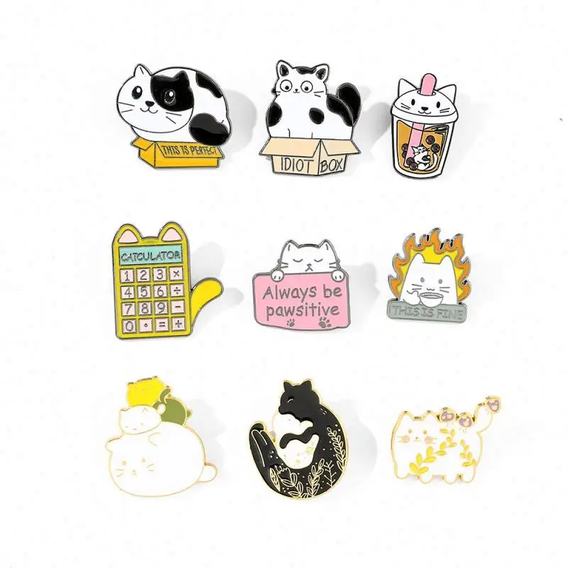 Metal Lapel Pins Friends Gifts Enamel Badge Lapel With Backing Card Cute cartoon Low MOQ Custom Designer Cartoon  Brooches Metal
