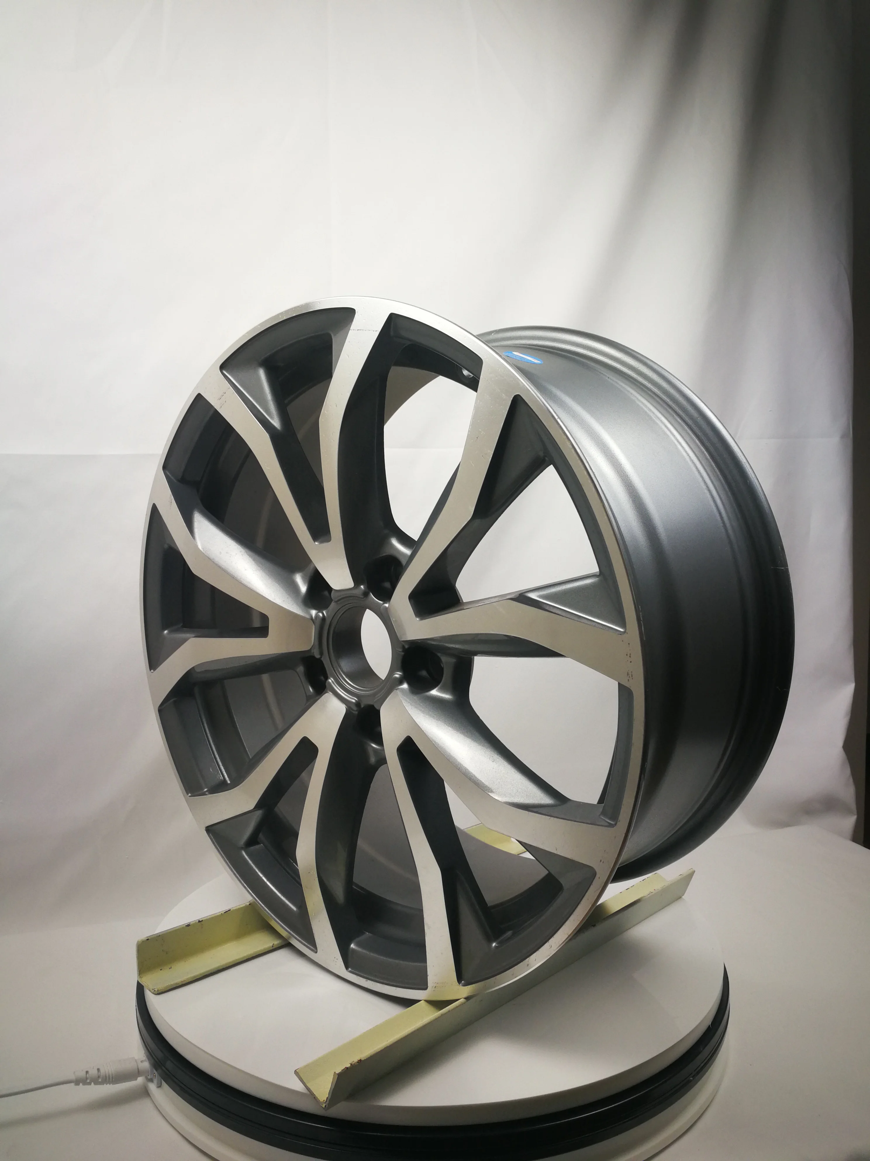 Новый бренд обод колеса из автомобильного сплава на продажу 18X8.0 18X8.5