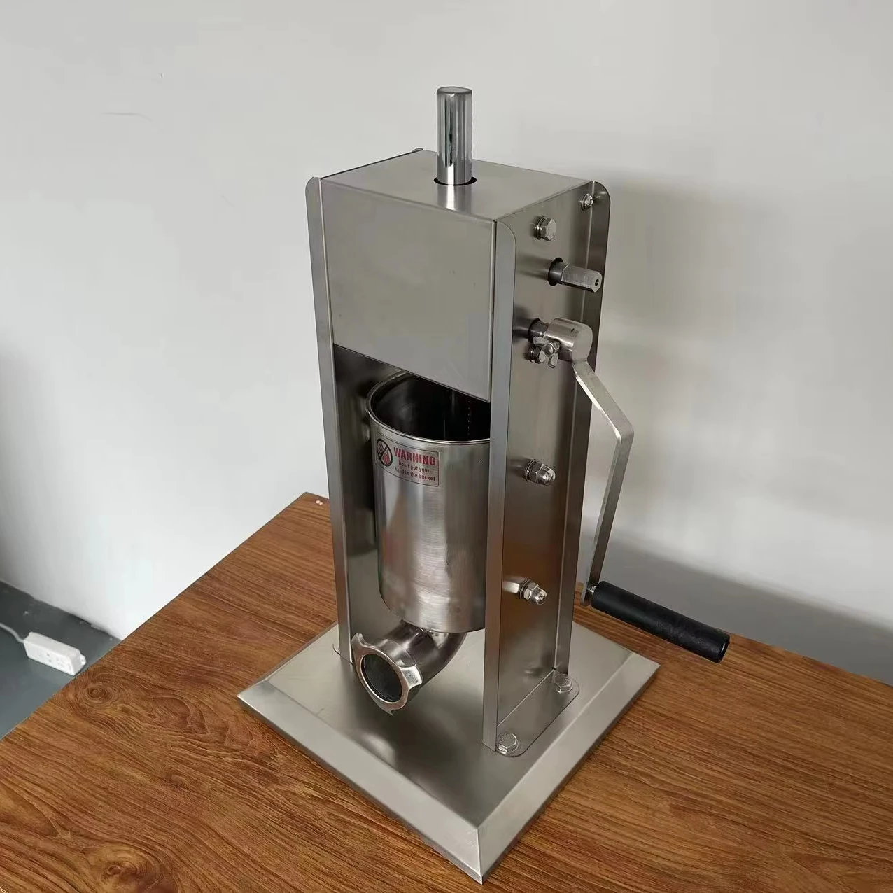 Hot Sale Table Top Sausage Stuffer Meat Grinder Sausage Stuffer Automatic Vacuum Sausage Stuffer