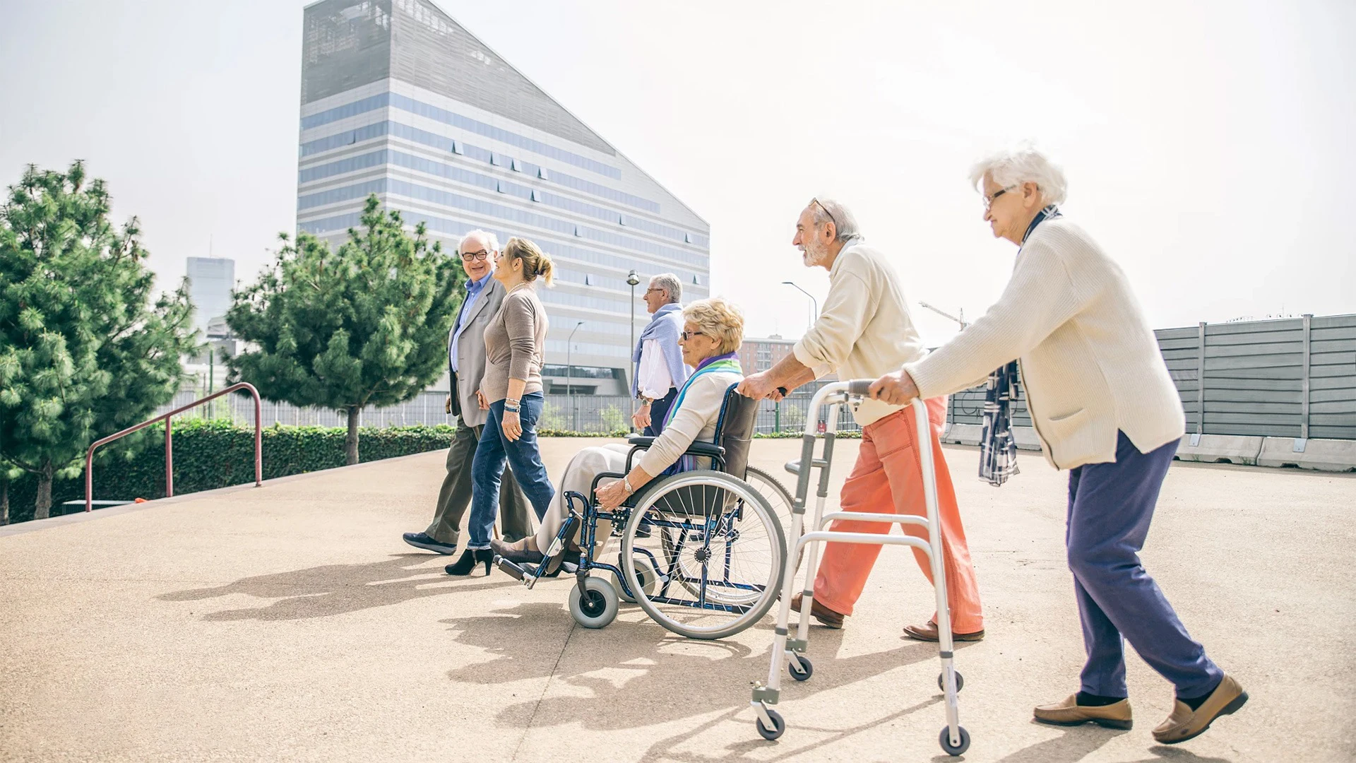 Rehabilitation Equipment Walker & Rollator For Disable Man Adult Elderly Rollator Walker Wheelchair Folding Medical Stroke