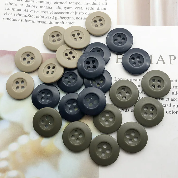 Hot Selling High Quality Sewing 4 Holes Resin Button For Camouflage Clothes