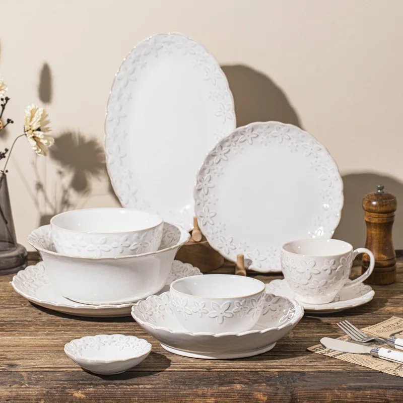 Wholesale Embossed Cup and Plate Ceramic Coffee Afternoon Tea Lace European Style Set Coffee Cup and Tableware Home Use