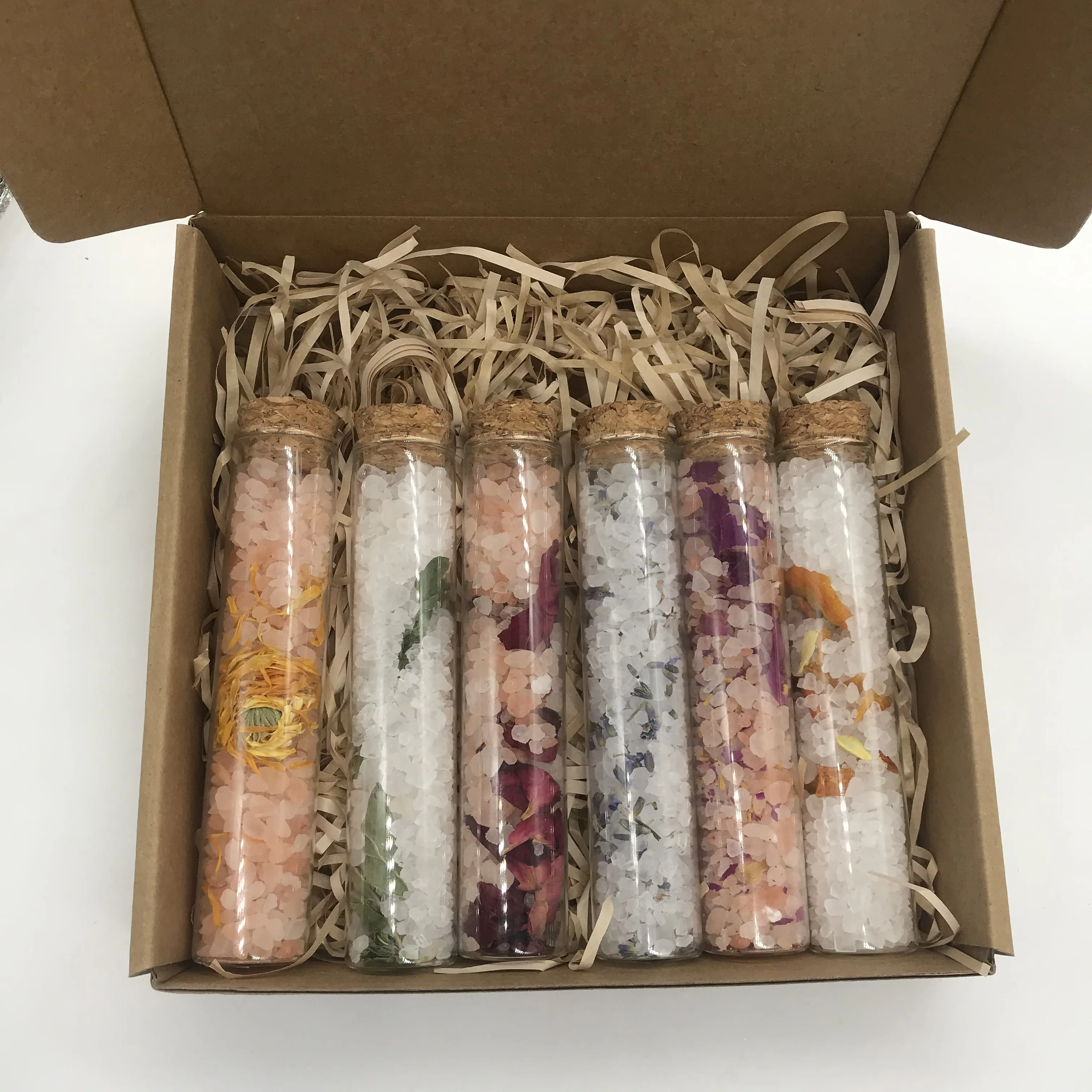 Минеральная Соль Для Ванны из Мертвого моря подарочный набор без запаха с сухими лепестками цветов внутри 100%