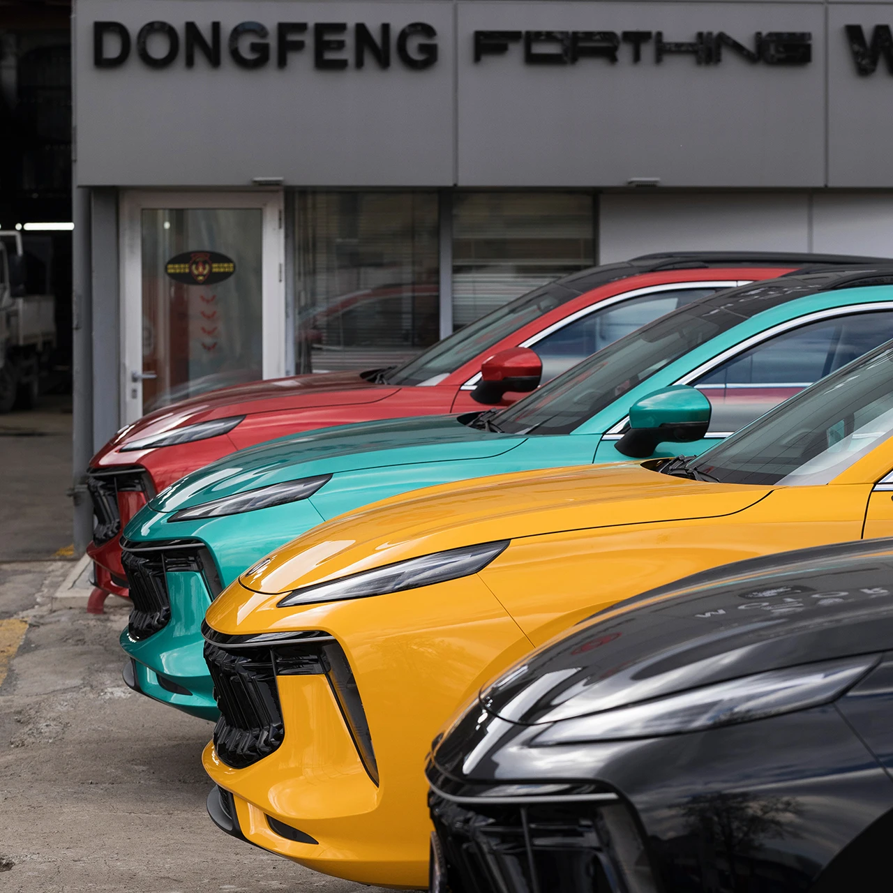 Dongfeng forthing t5evo 1 5 T turbo luxury edition t5 ev lhd автомобили с Люком на крыше производители автомобилей в Китае низкая цена внедорожник Подержанный автомобиль