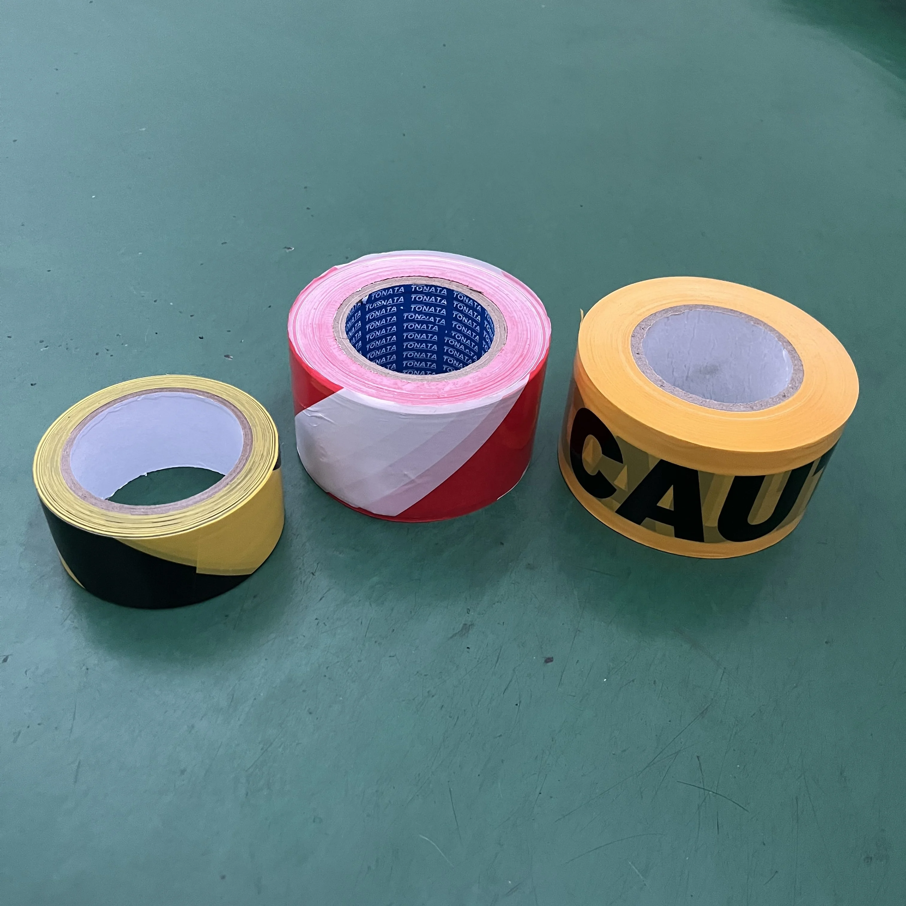 China Factory Hazard Black Yellow Self Adhesive Road Floor Marking Warning Barrier Caution Tape