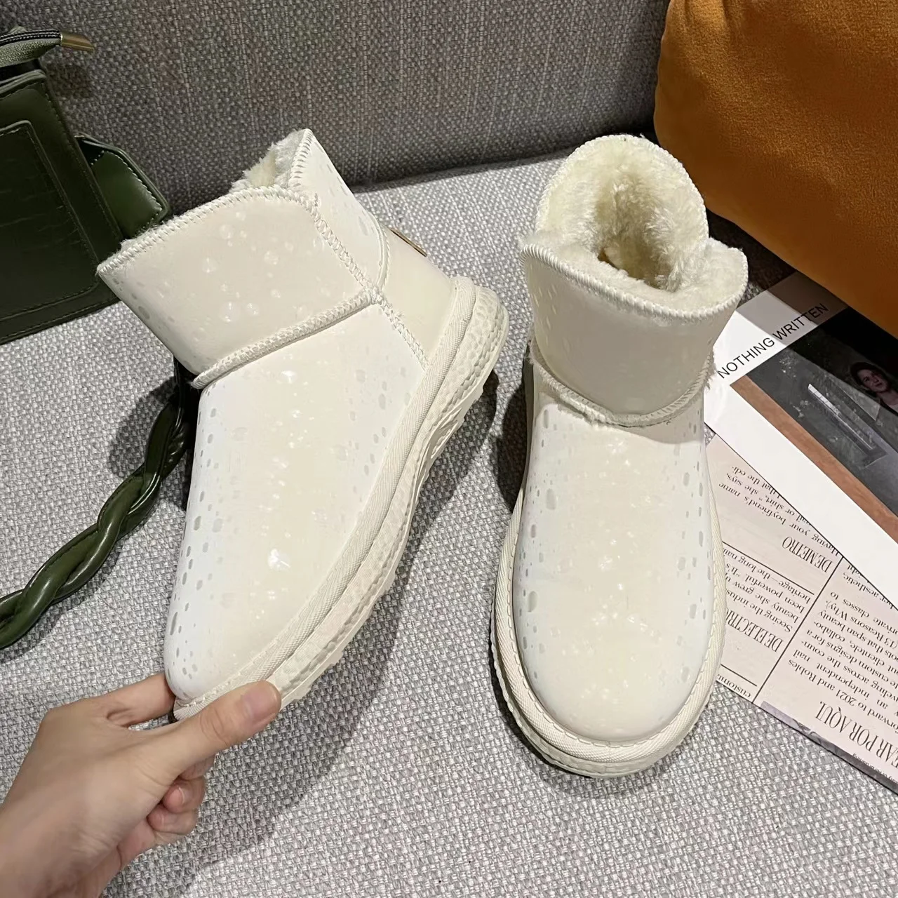 Classics Snow Sheepskin Winter Boots Sheepskin Leather Mid Calf Fur Genuine Australia Lined Warm Outdoor for Women Pink Fashion