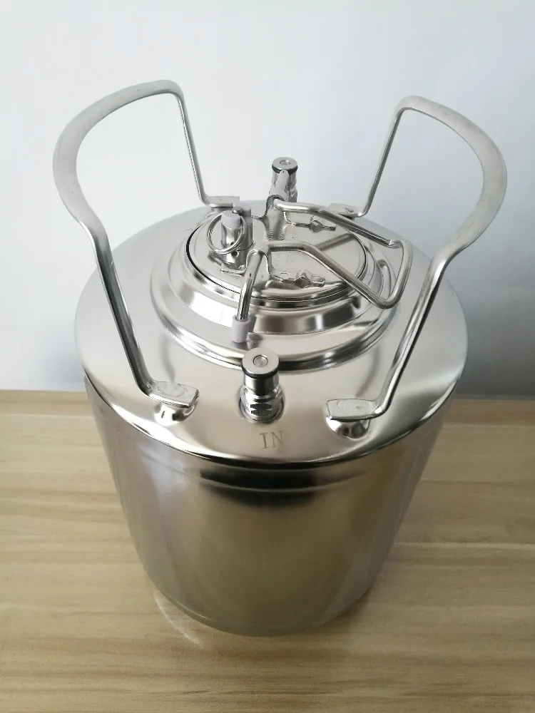 5 Gallon 2.5 Gallon Stainless Steel Cornelius Keg Black Handle Corney Keg For Beer and Coffee Packaging