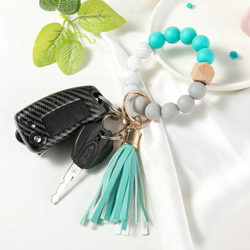 High Quality 2023 Hot Sale Mixed Colorful Food Grade Silicone Bead Bracelet Tassel Keychain with disc