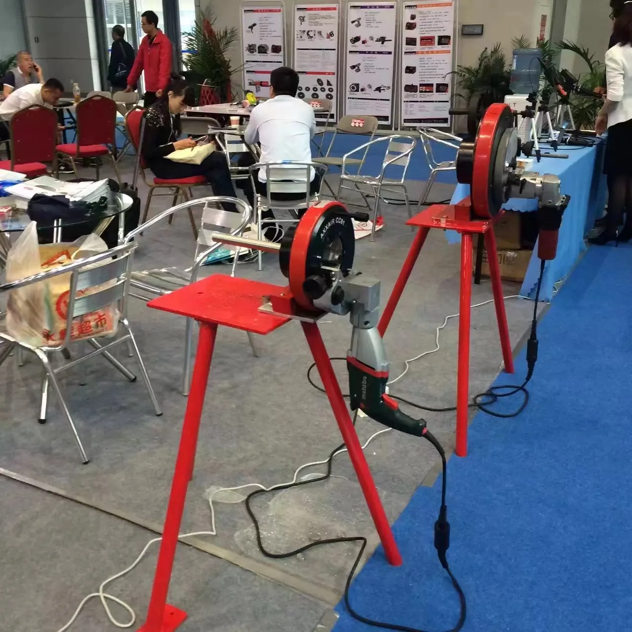 Стандартная и стандартная режущая машина для труб