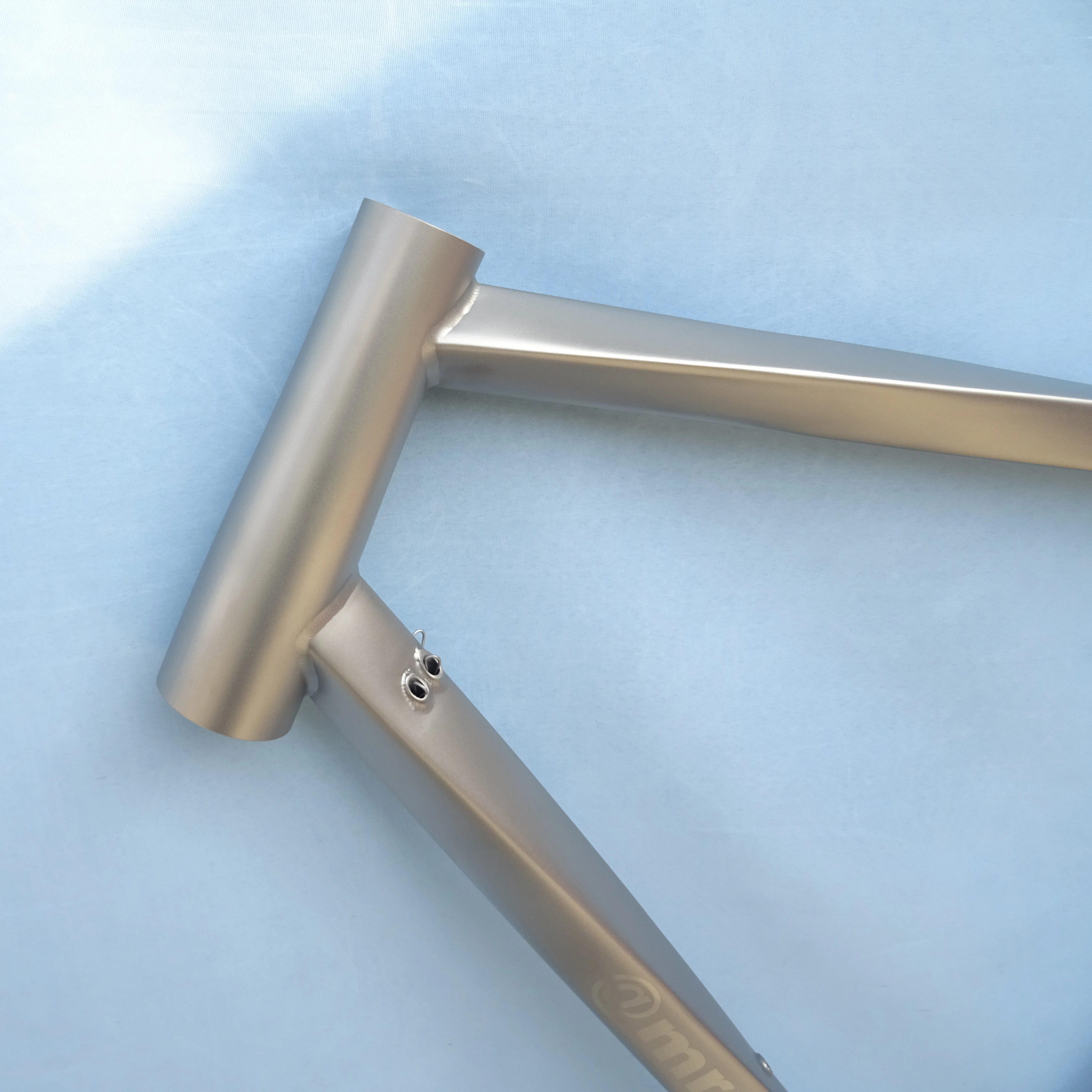 Hot selling gravel frame with post-mounted brake T47 DUB 142x12  Thru Axle for DISC brake frame in 2024 year