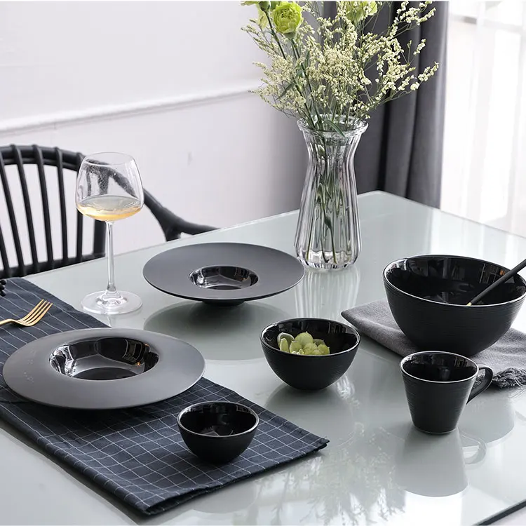 PITO HoReCa furniture restaurant Wedding Matte Design Round Dishes For Porcelain Black Wide Rim soup Plate