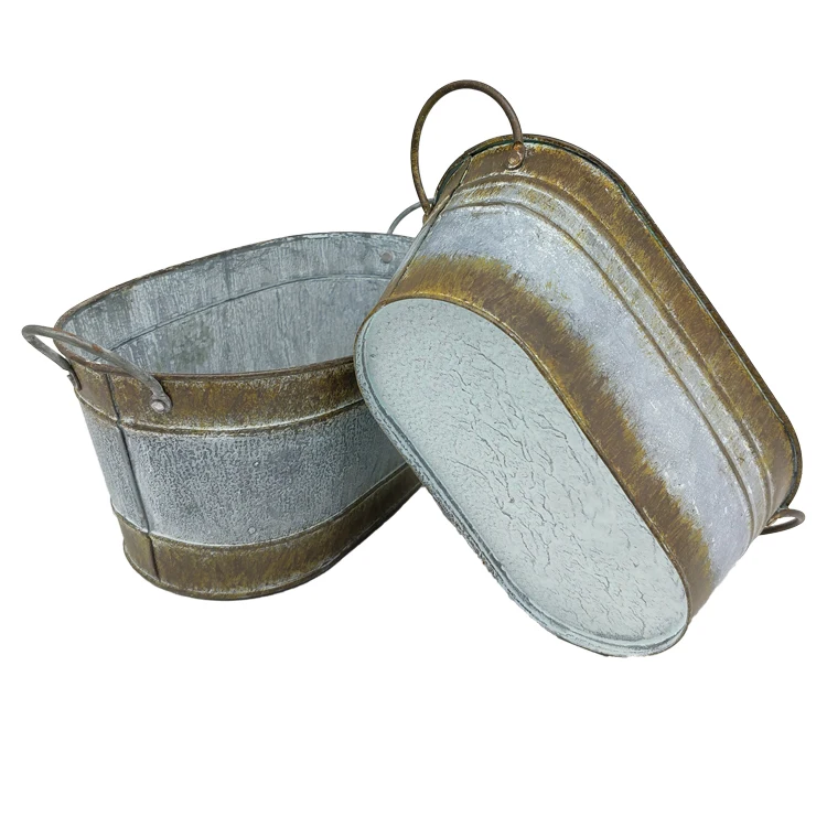 Eco-friendly Grey Planter Oval Vintage Worn And Rusty Flower Pot Metal Pot With Handle