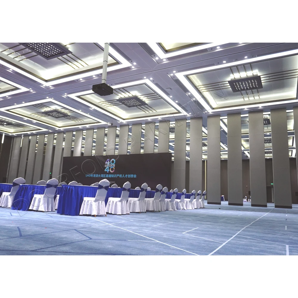 Modern Foldable Wood Partition Wall Stylish Room Divider for Flexible Living Spaces