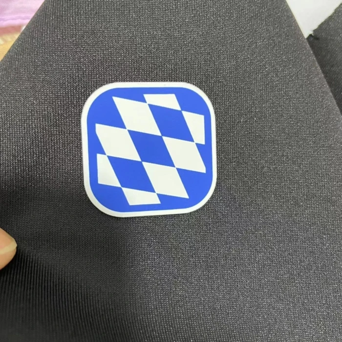 3D silicone logo (3)