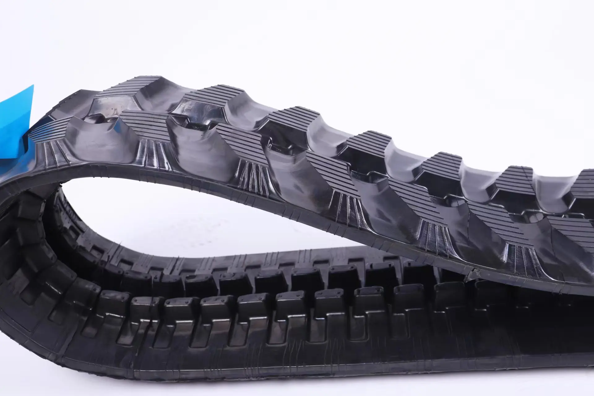 High Quality Small Rubber Tracks for Excavator/Agriculture/Harvester from China