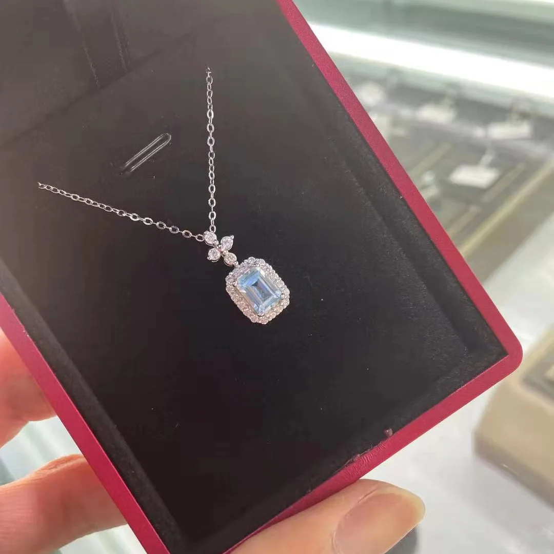 Hoyon S925 Sterling Silver Moissanite Natural Topaz Pendant Necklace Female Clavicle Chain Square Light Blue Cubic Moissanite