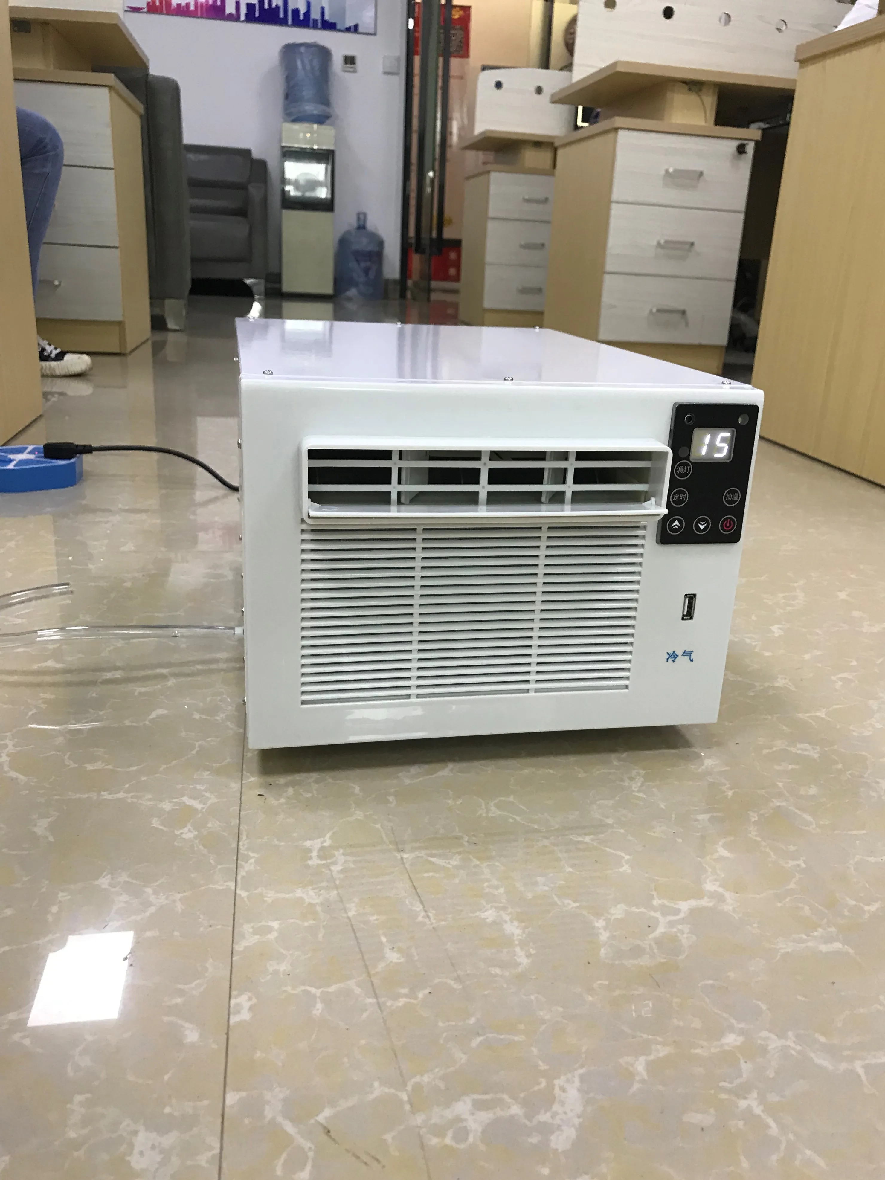 2021 New Liuzhou mingshitong small 220V 50/60HZ AC Powered portable air conditioner for home