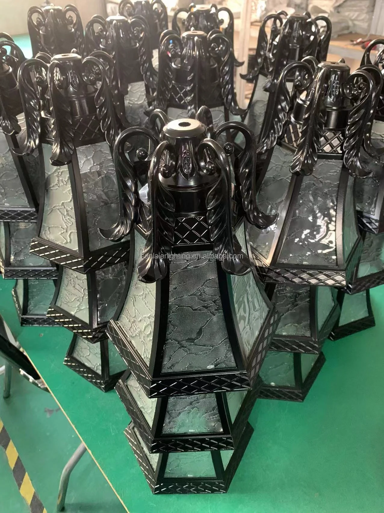 European style antique copper outdoor solar column headlight dual-purpose outdoor waterproof villa entrance guard light