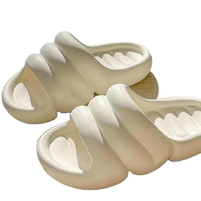 Single box batch women slippers summer outdoor anti slip soft soled EVA sandals wholesale stock slippers for women