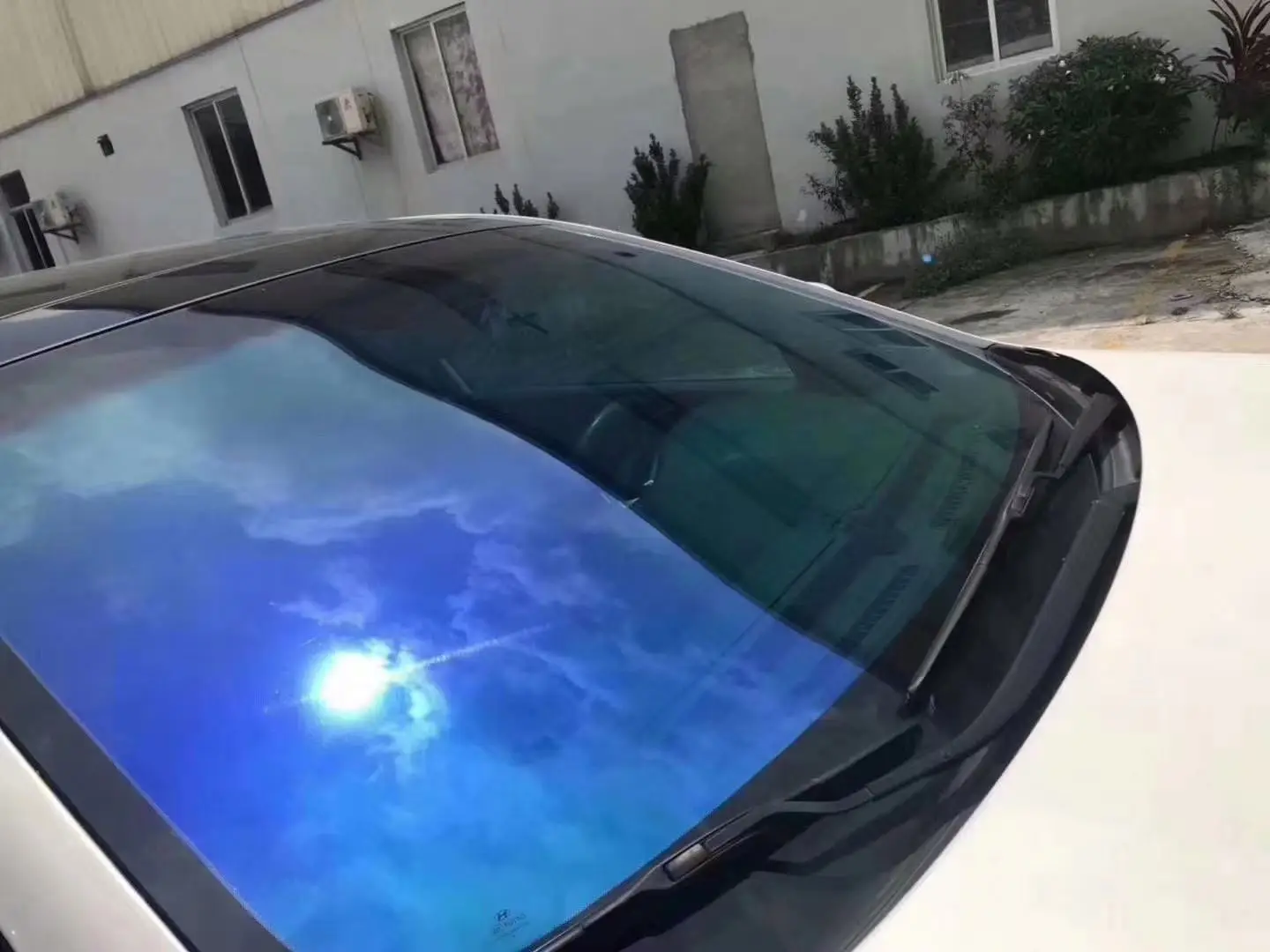 Factory Supply  car Glass tinting Mix Color Shiny Colorful Anti uv blue Chameleon Window Tint Film