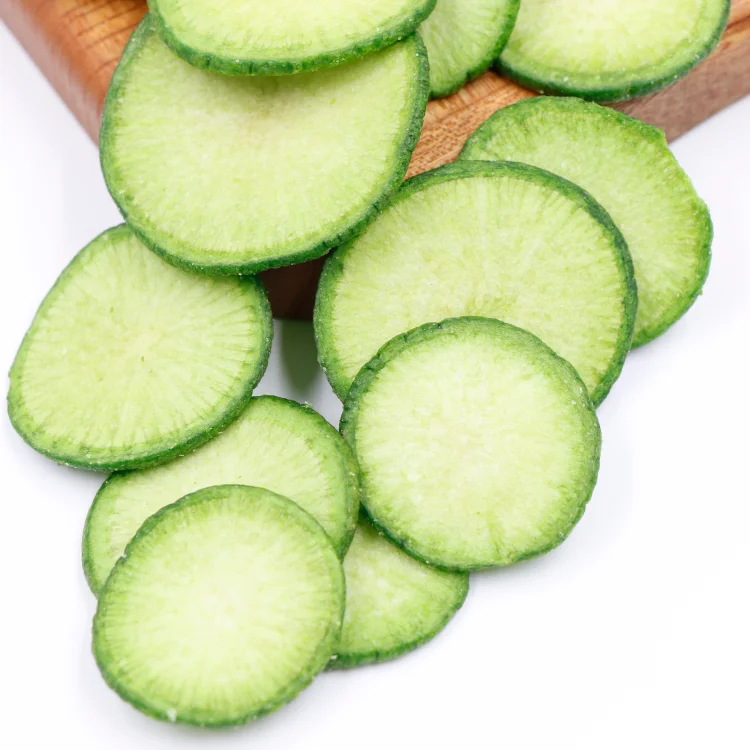 Vacuum Fried yummy Green Radish Chips
