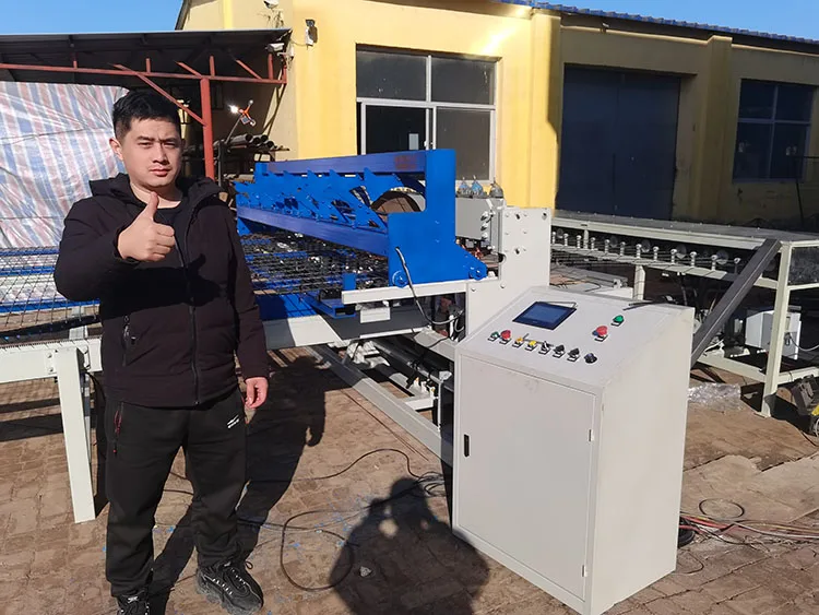 3-6mm galvanized reinforcement steel cage automatic roll and panel brc electric welded iron wire mesh making machine price