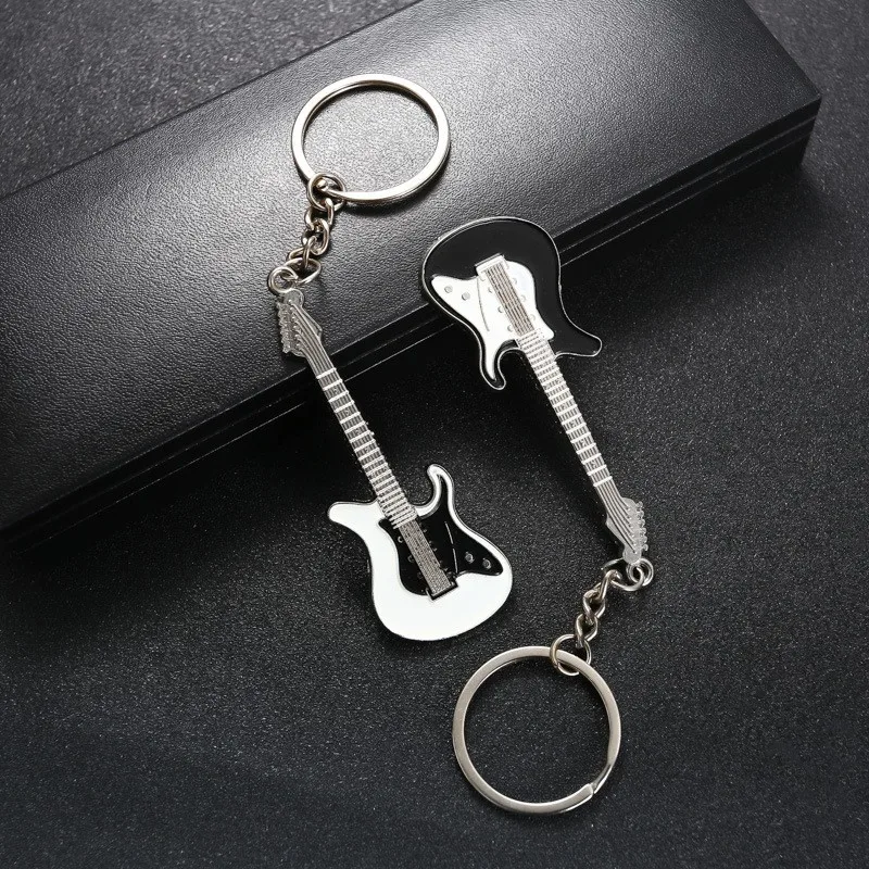 Metal Musical Pendant Car Key Rings Silver Color Women Man Handbag Ornaments Accessories Gifts Trendy Guitar Keychains