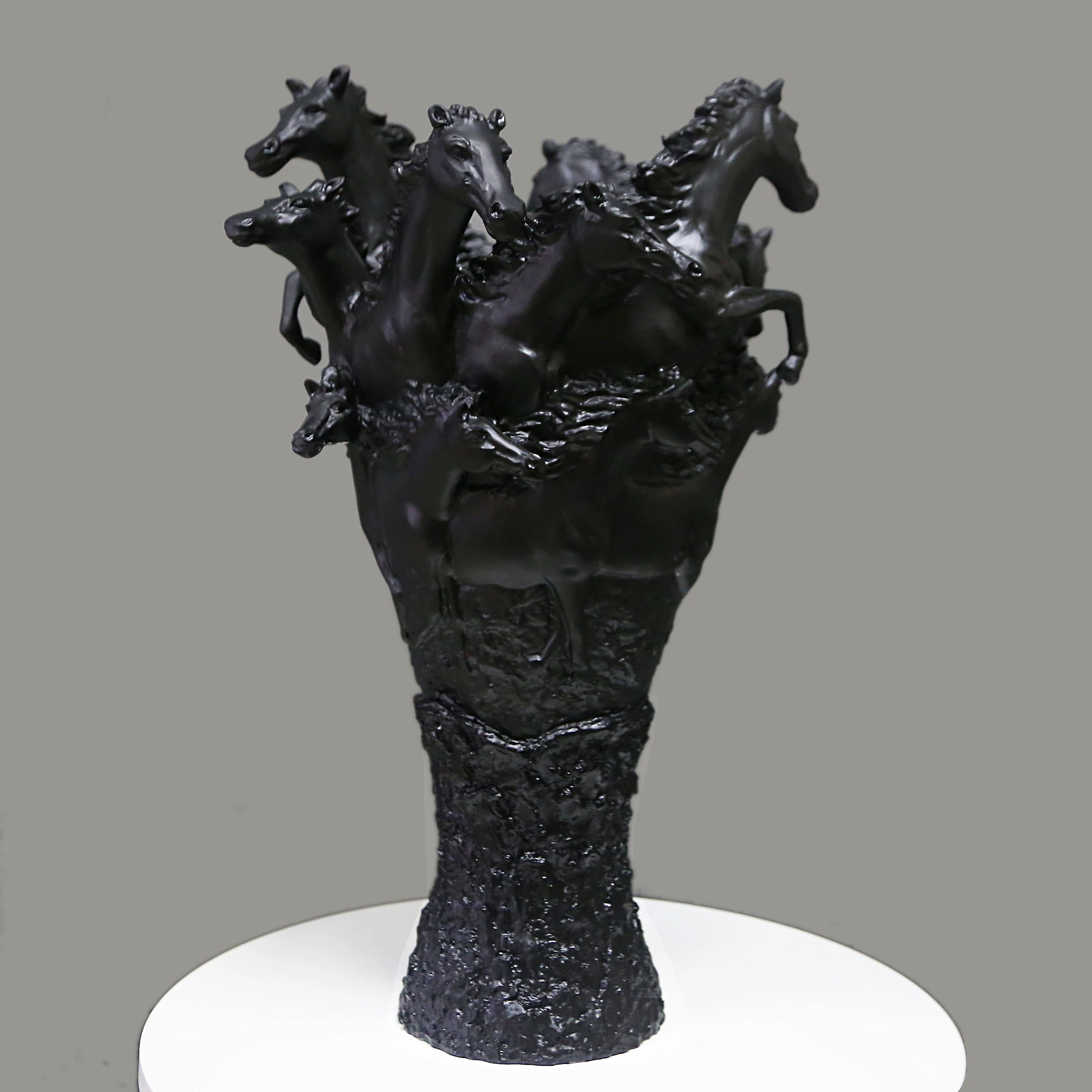 Latest daum style big size crystal   horse  vase for  home wedding decoration hotel villa ornament