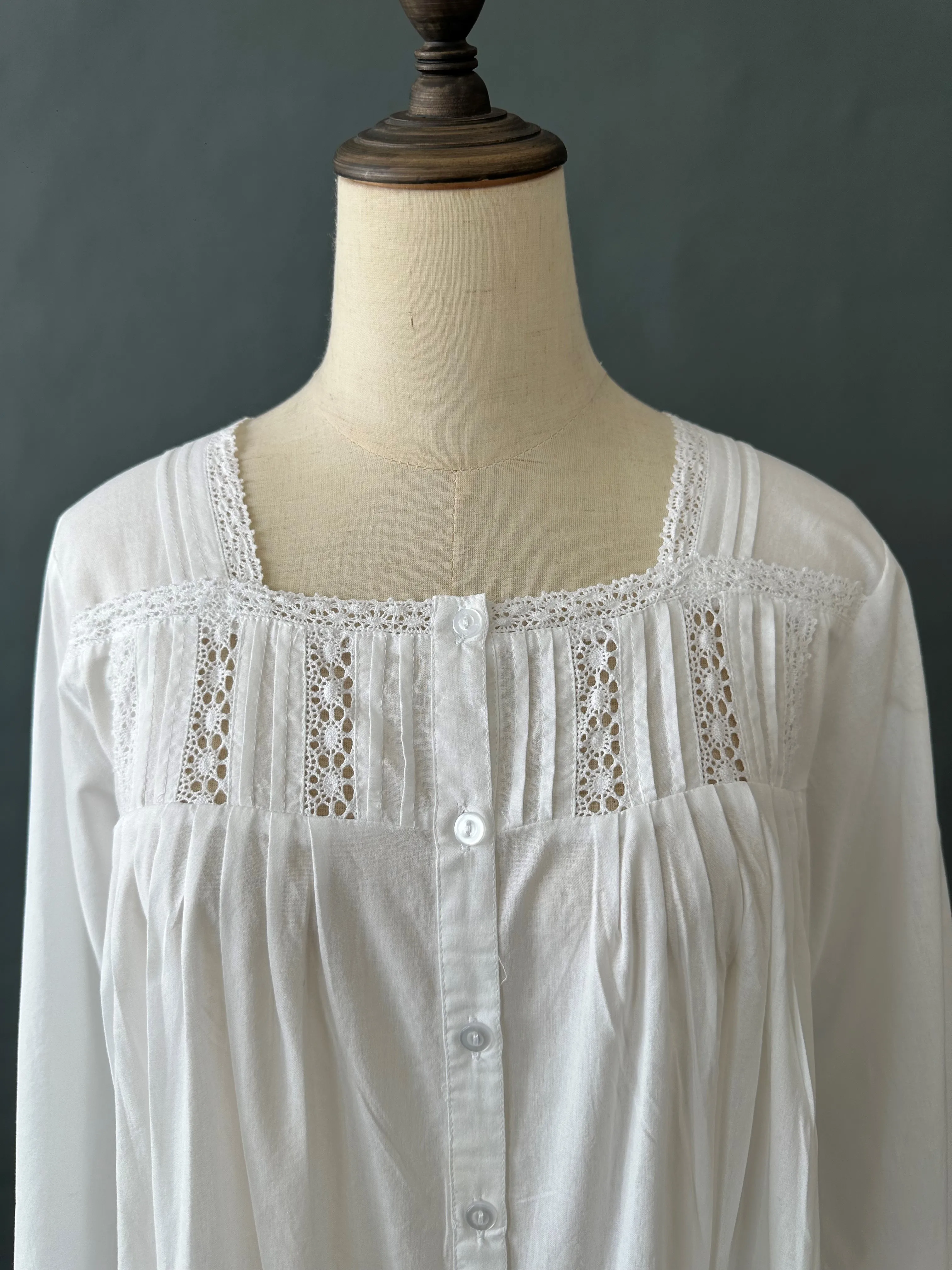 Long Sleeve Embroidered Button Front Robe