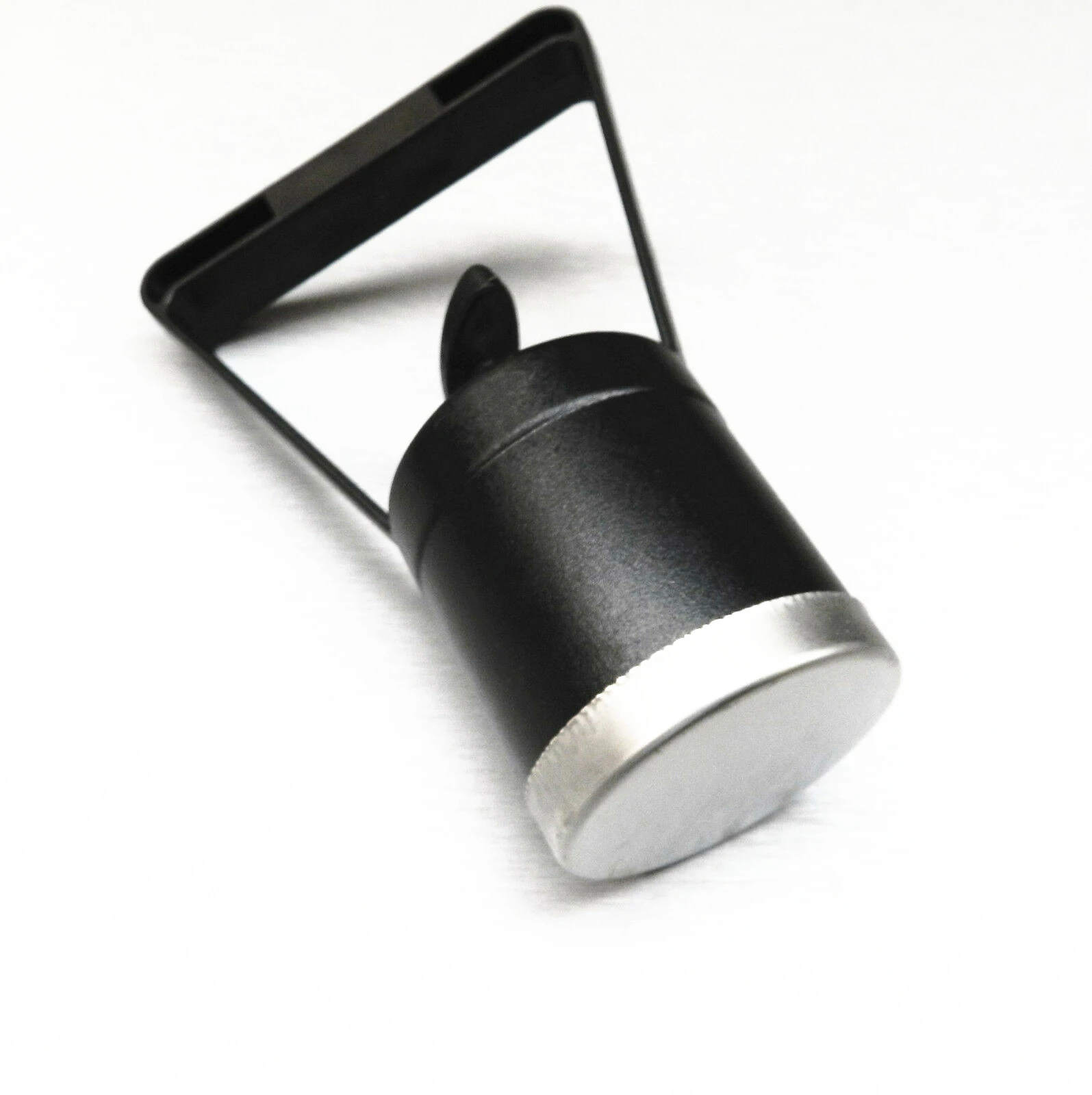 Gold Panning Portable Compact 8lb Magnetic Pickup Tool black with Quick Release Rubber Handle