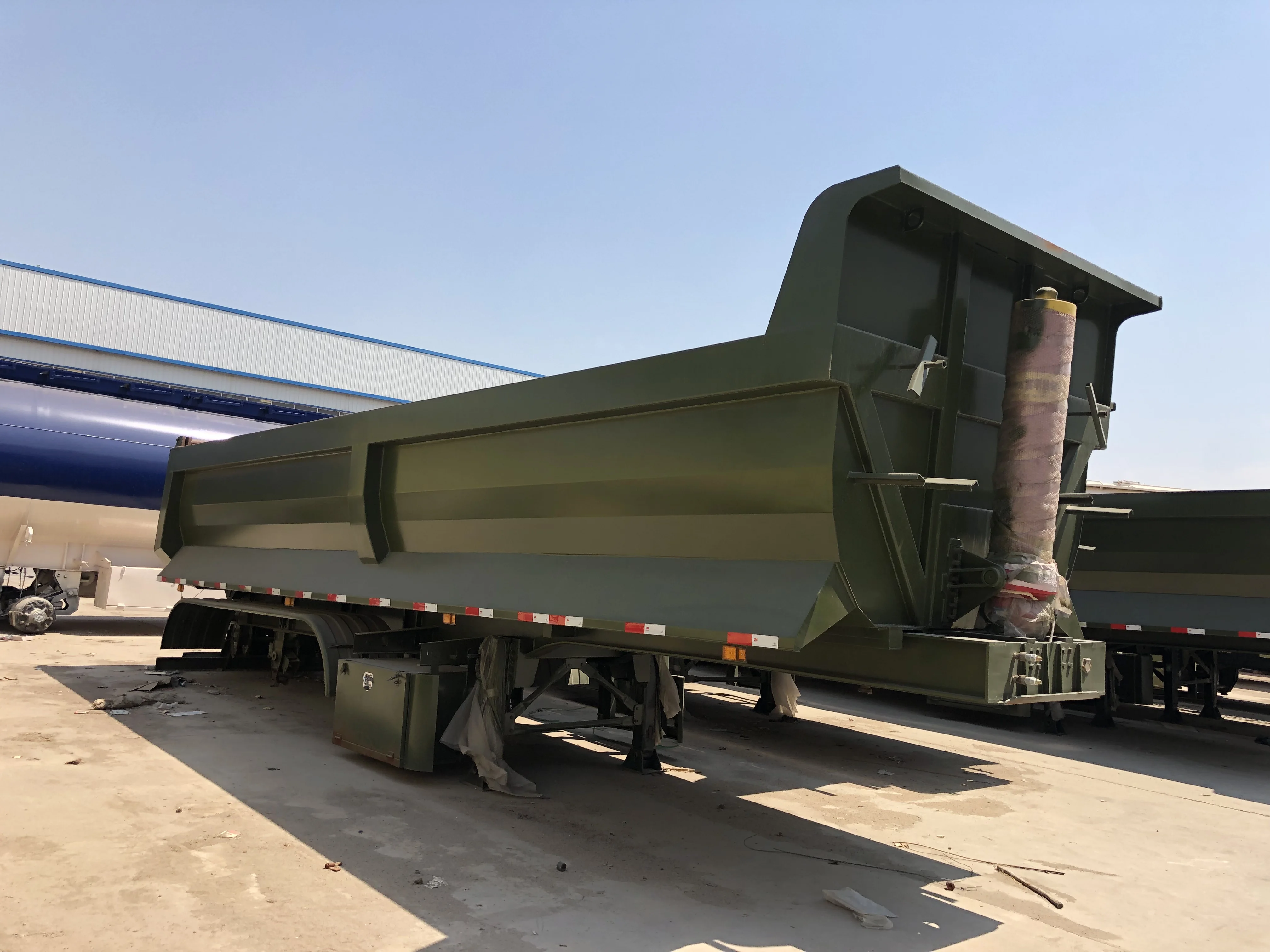 LUEN 3-х осевой 80ton U форма с задней разгрузкой коробка грузового
