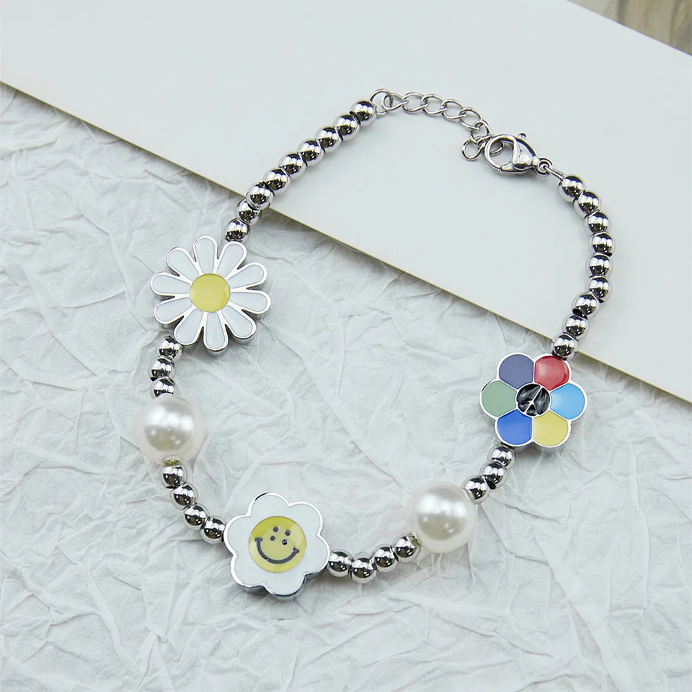 New Small Daisy Smiley Face Pearl Sun Flower Couple Bracelet