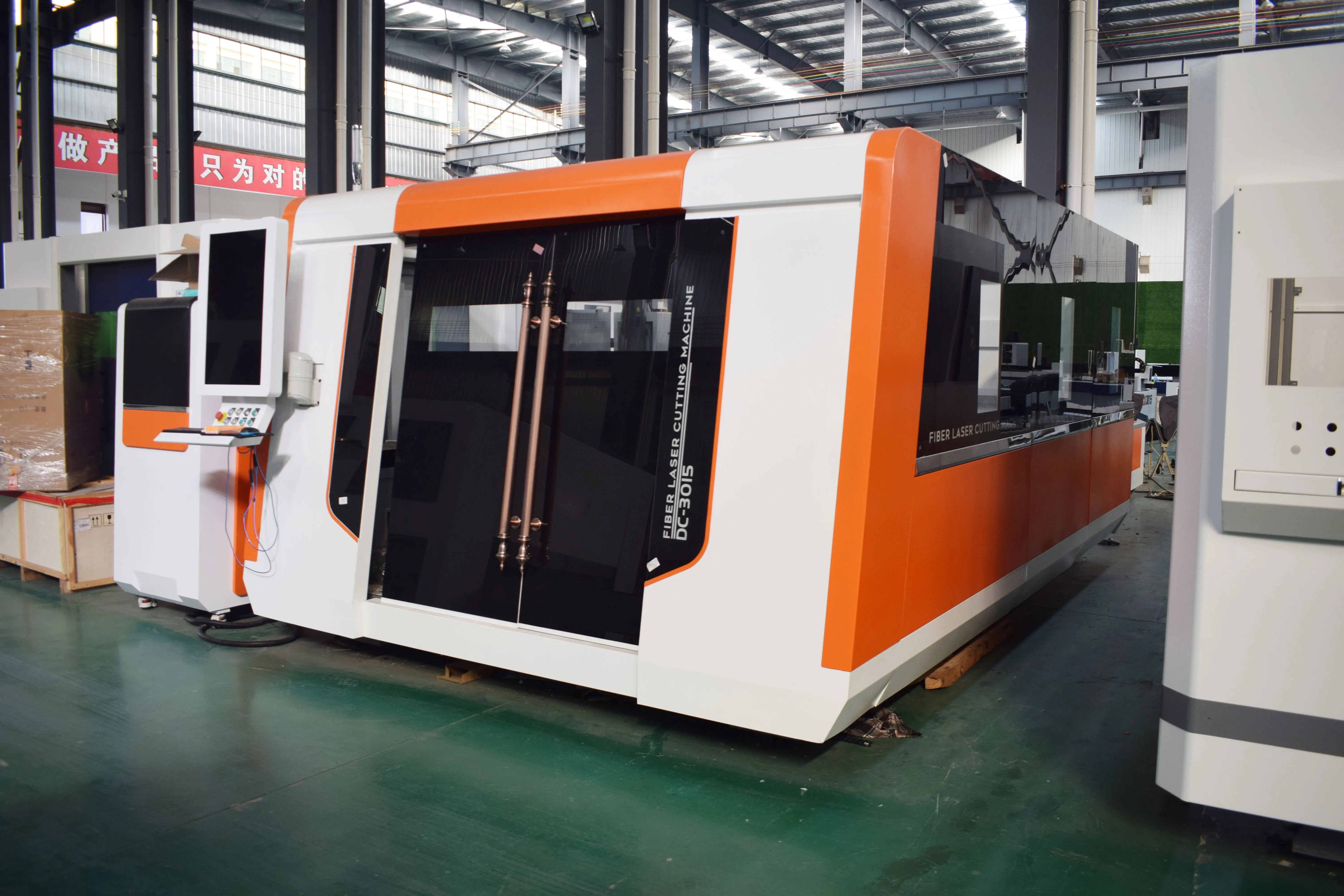 3015 4015 4020 6020 cnc sheet metal fiber laser cutting machine made in china