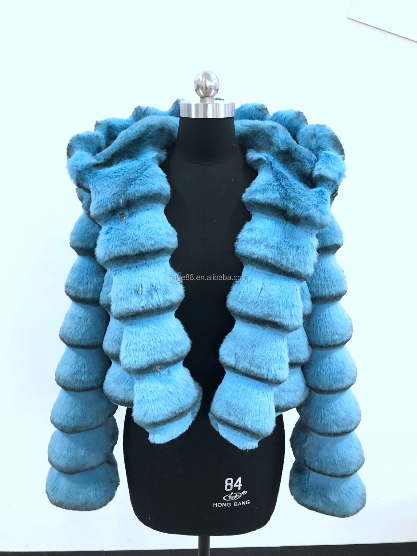 Winter products 2024 Ladies Custom Labels and Design Winter Cloths for Girls Winter Coats Blue Short Cheap synthetic fur coat