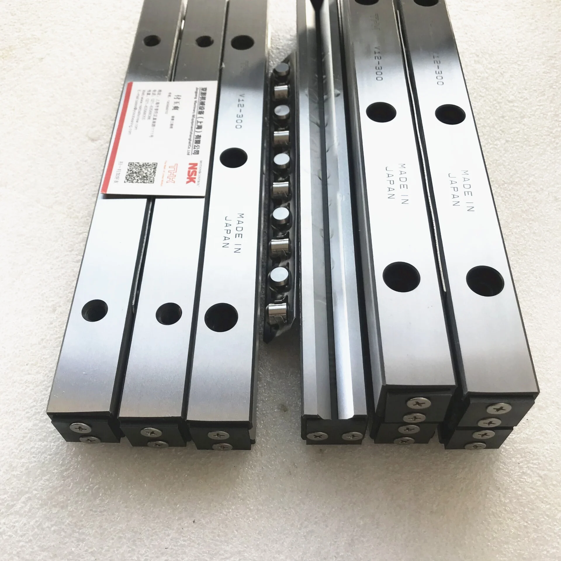 Made in Japan IKO crossed roller way CRW2-75 CRW75SL crossed slide linear way