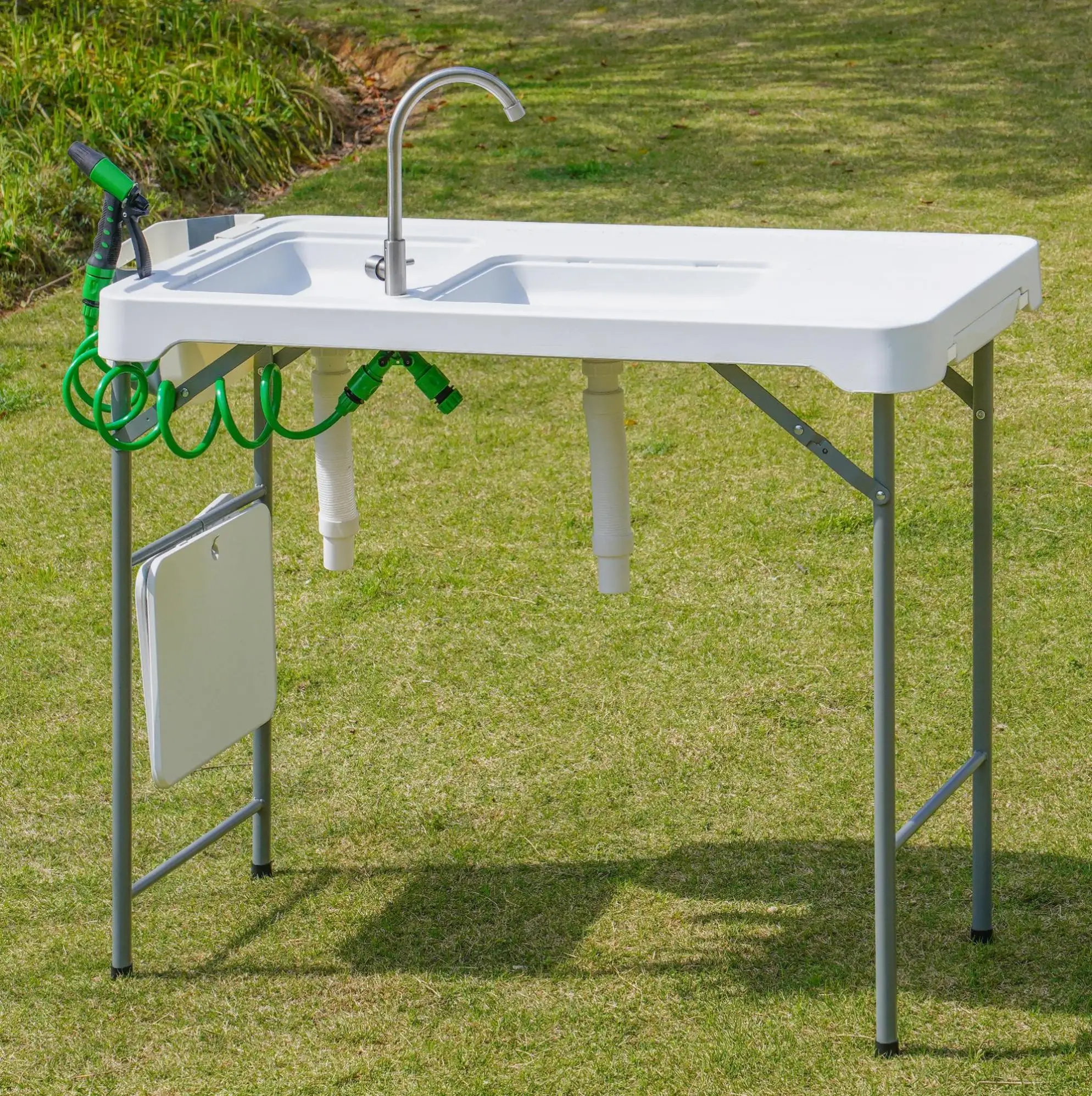 Fish cleaning cutting plastic camping table with sink Plastic Folding Table Hunting fish cleaning cutting table
