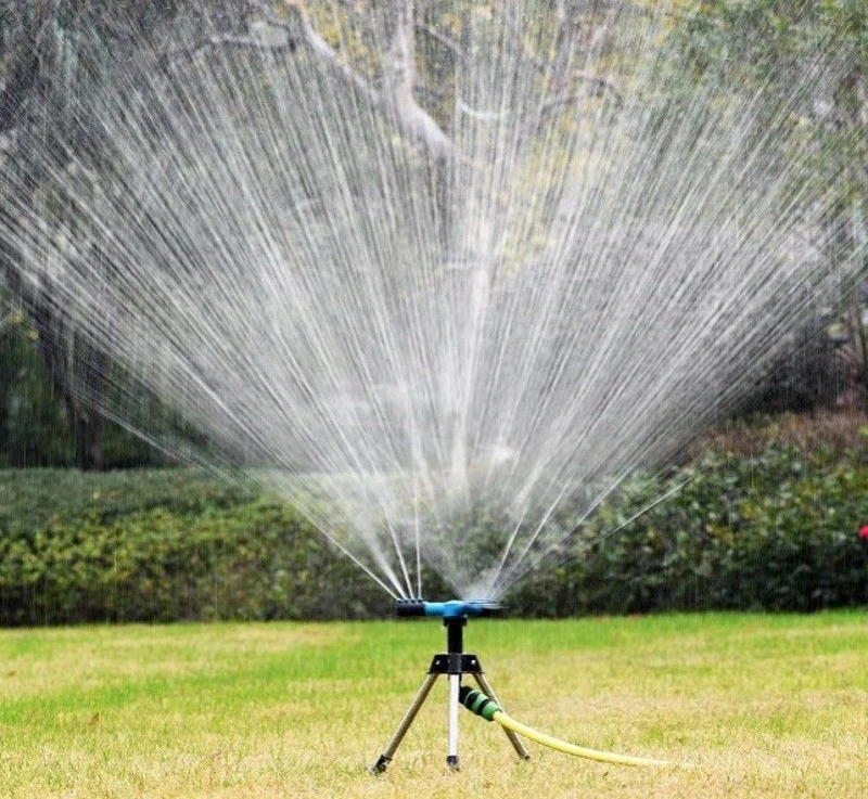 3 Nozzles Lawn Sprinklers 360°Automatic Rotating Water Sprinkler System Garden Sprinkler Adjustable