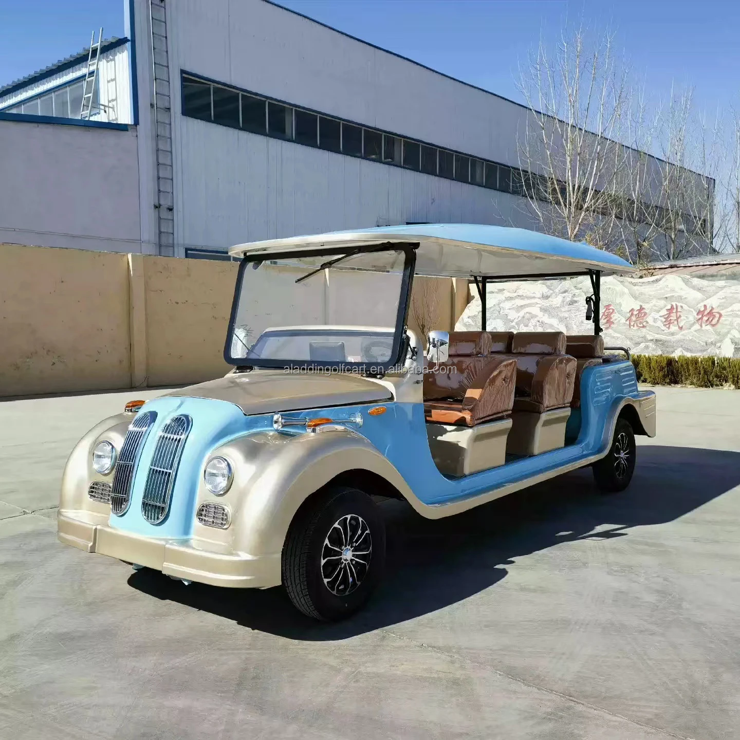 Роскошный старый автомобиль Электрический Классический кабриолет